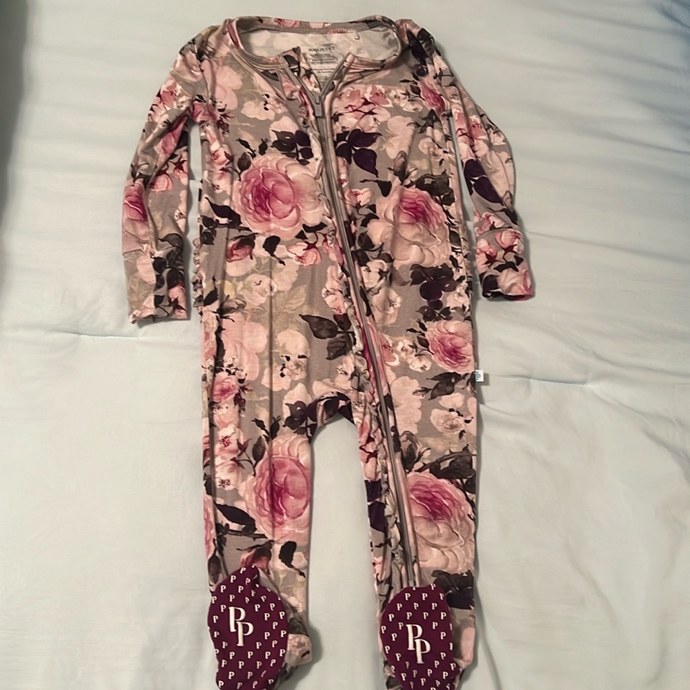 Posh Peanut zipper ruffle footie